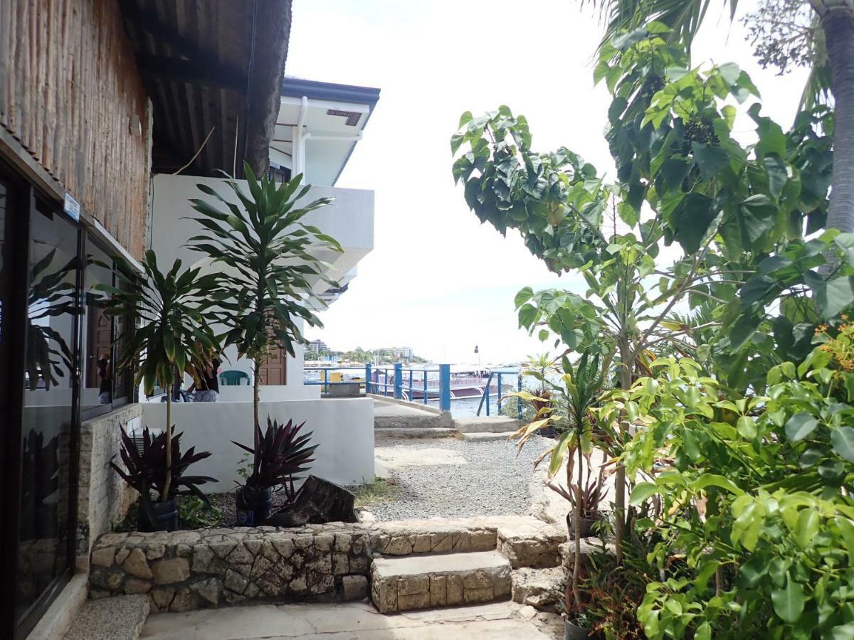Nost Cottages Lapu-Lapu City Esterno foto