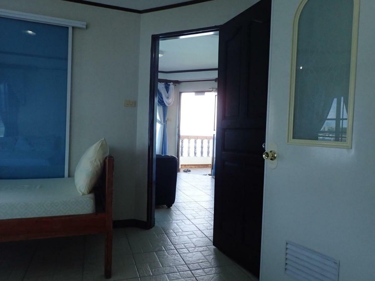 Nost Cottages Lapu-Lapu City Esterno foto